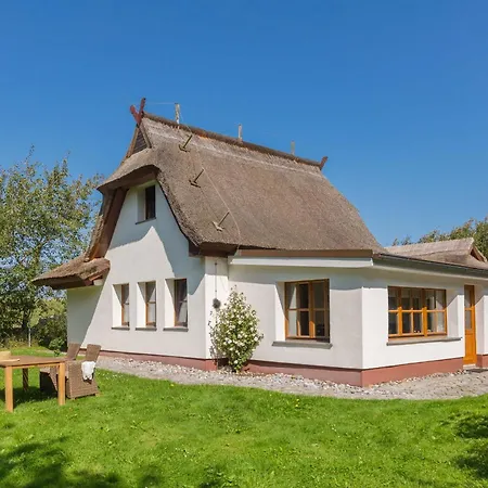 Reethaus In Holiday home Dierhagen